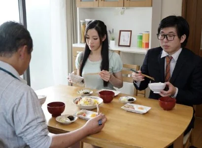 Con dâu của bố chồng banh vùng kín cho bố chồng vui vẻ